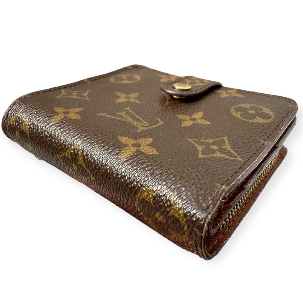 LOUIS VUITTON 2004 Monogram Compact Zippé Bifold Wallet, Vintage - Picture 5 of 16